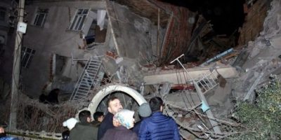 صحف واقتصاداليوم 25.01.2020 قتلى وجرحى زلزال تركيا وزلزال بقوة 4.5 درجة يضرب فانكوفر الكندية وضحايا كورونا:في الصين 41، وإصابة 7 في اشتباكات ببغداد صحف واقتصاداليوم 25.01.2020 قتلى وجرحى زلزال تركيا وزلزال بقوة 4.5 درجة يضرب فانكوفر الكندية وضحايا كورونا:في الصين 41، وإصابة 7 في اشتباكات ببغداد