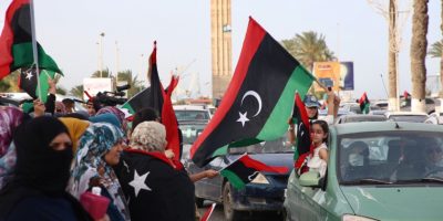 صحف اليوم الجمعه :حكومة الوفاق تسيطر على آخر معاقل حفتر ومدن تتساقط دون مقاومة وسرت الهدف القادم..هل يعاقب ترامب وزير دفاعه؟ صحف اليوم الجمعه :حكومة الوفاق تسيطر على آخر معاقل حفتر ومدن تتساقط دون مقاومة وسرت الهدف القادم..هل يعاقب ترامب وزير دفاعه؟