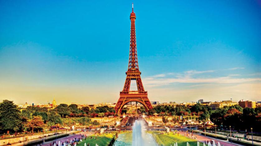 فرنسا قبلة السيّاح... وصيف 2022 «استثنائي»
