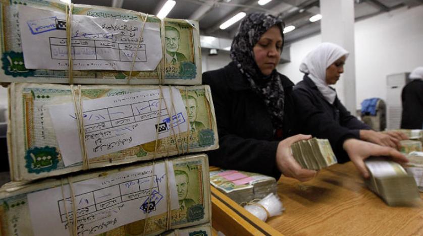 تحسن غامض في قيمة الليرة السورية قبيل دخول «قيصر» حيّز التنفيذ وماهر الأسد لم يرضخ لضغوط روسية بسحب حواجز فرقتة