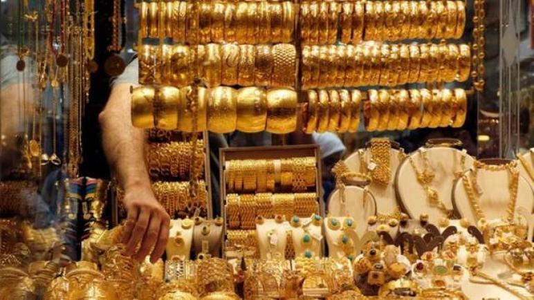 المستجدات السورية:سعر صرف اللّيرة السّورية وهجوم واغتيالات وعدوان اسرائيلي وتركي وتهريب قمح الجزيرة إلى تركيا ..