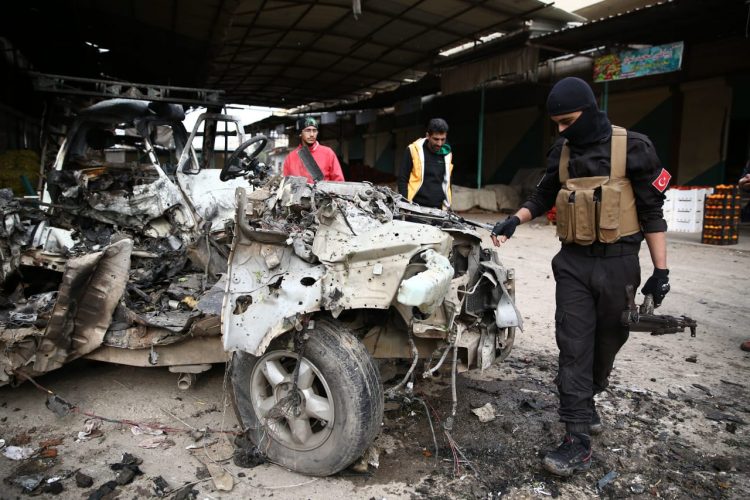 مقتل 5 مدنيين وإصابة 13 في انفجار سيارة مفخخة في عفرين السورية