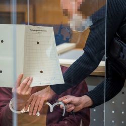صحف:محكمة ألمانية تصدر حكما تاريخيا ضد مسؤول سابق في المخابرات السورية وهل يصبح بوتين صانع سلام في الشرق الأوسط؟