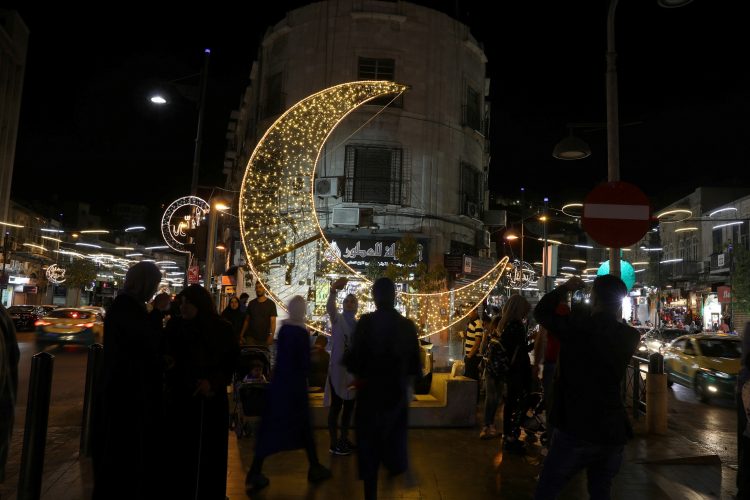 شهر رمضان... شهر المسؤولية والوحدة