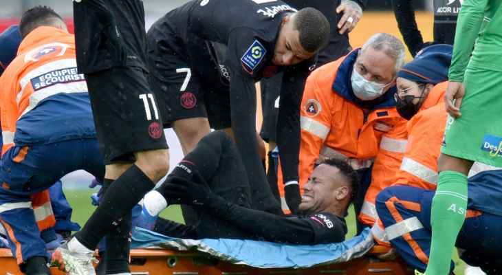 نابولي يكتسح لاتسيو، فوزريال مدريد على إشبيلية وسقوط ميلان، اصابة مروعة لنيمار