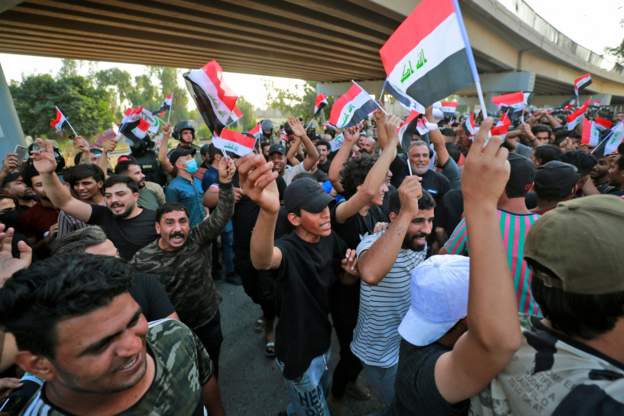 آخر الأخبار:تشكيل لجنة تحقيق في المواجهات التي شهدتها بغداد وواشنطن تأمر دبلوماسييها غير الأساسيين بمغادرة إثيوبيا
