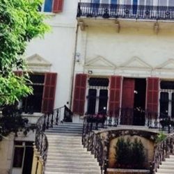 لبنان:رئاسةَ الجمهورية تكفّلت انزالَ حاكمِ مصرِف لبنان في اقربِ بئر"لإنقاذِ" العهد لا المالِ العام والمالُ السائب.