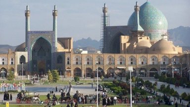 رمضان في إيران.. طقوس متنوعة وتقاليد تختلف من قومية إلى أخرى