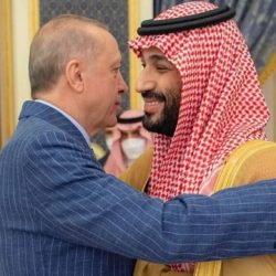 "لماذا يعود محمد بن سلمان من عزلته"و"مرتزقة روس ينهبون مناجم إفريقيا"و"إذلال" ماكرون
