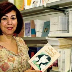 ناشرون لبنانيون: القارئ فقد الثقة بالكتاب العربي والبديل هو المترجم