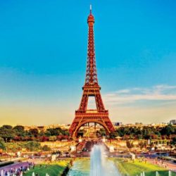 فرنسا قبلة السيّاح... وصيف 2022 «استثنائي»