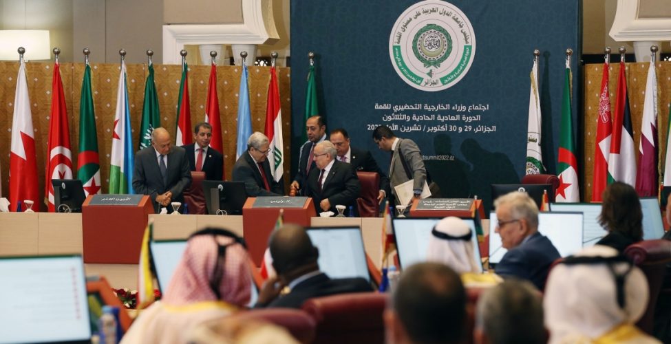 أبرز الملفات الخلافية بقمة الجزائر، وكيف ستحسم؟مسيّرات إيران والتطبيع ومن يأتي بعد أبو الغيط..