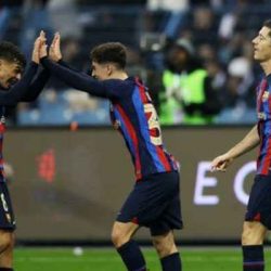 نيفيل:ارسنال"لن يفوز بالدوري!والاحداث الرياضية اليوم والسعودية تبتسم لبرشلونة وتمنحه اللقب