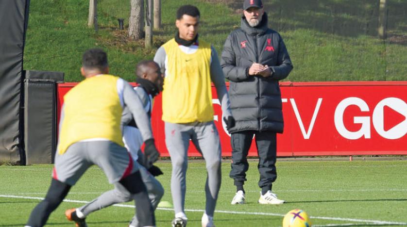 ليفربول يصطدم بخبرات ريال مدريد ونابولي يتفوق على آينتراختوبي وأس جي وجديده