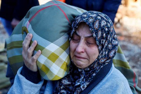 تداعيات الزلزال: السويد تشمت: “أين هو إلهكم الآن؟”وأردوغان حزين وهل ينتظر بلاد الشّام  زلزال مُدمّر؟؟
