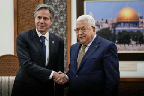 23/2/1:وساطة أمريكية لوقف التصعيد في الضفة والقدس..السلطات الفيدرالية الأمريكية تفتش بيت بايدن والليلة! المذنب الأخضر يقترب