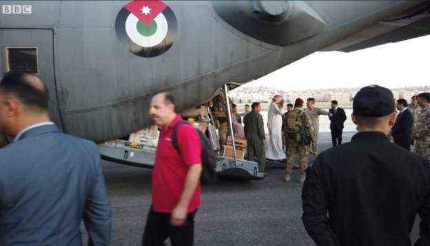 23/4/26:تجدد المواجهات وميناء جدة يستقبل 1600 نازح سوداني، وإيران تعلن مقتل أحد أعضاء مجلس خبراء القيادة