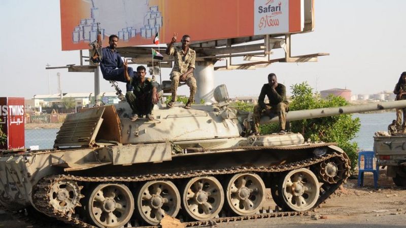 23/5/18:تحذيرات دولية من تبعات الصراع في السودان على المرافق الصحية، واتهامات لمصر بسجن وتعذيب نساء بزعم صلتهن بتنظيم الدولة الإسلامية