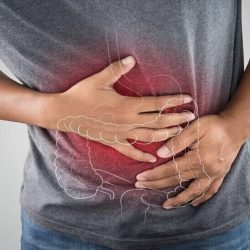 ألم المعدة الحارق علامة على الإصابة بالقرحة