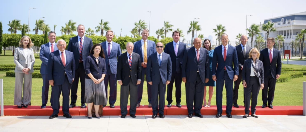 23/9/29:مصير المساعدات الأمريكية لمصر مجهول بعد فضيحة الرشوة وإسرائيل تعيد فتح معبر مع غزة وزيادة ثلثين! 2500 مهاجر فقدوا في المتوسط
