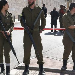 8300 قتيل في غزة منذالسابع،والدبابات الإسرائيلية تتراجع