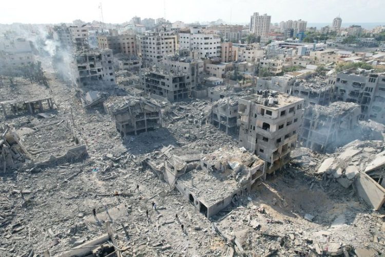 23/10/11: شهداء غزة إلى 1100 وسط ابادة للبشر والحجرونزوح أكثر من 187 ألف فلسطيني وبوتين: إسرائيل استولت