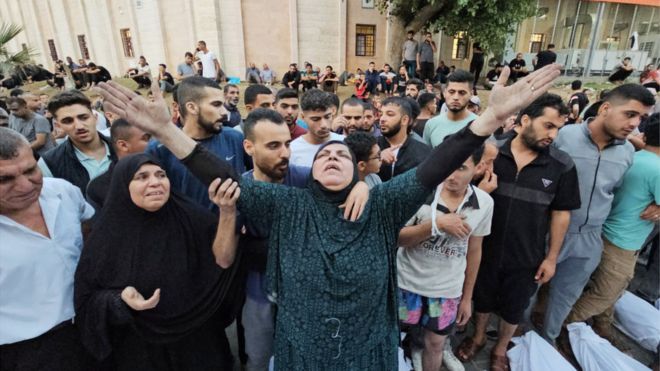 23/11/1: 30ألف فلسطيني قتلوا أوفقدوا أو جرحوا منذ بدء الحرب فمن الوحش ومن الانسان؟