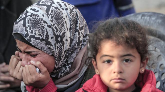 كيف يمرّ يوم المرأة العالمي على النساء في قطاع غزة؟