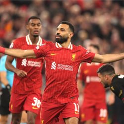 مستقبل صلاح يزيد التكهنات اليوفي يعود، تعادل لبيتيس وتأهل بي أس جي في الكأس، دنفر يرهق بيليكانز