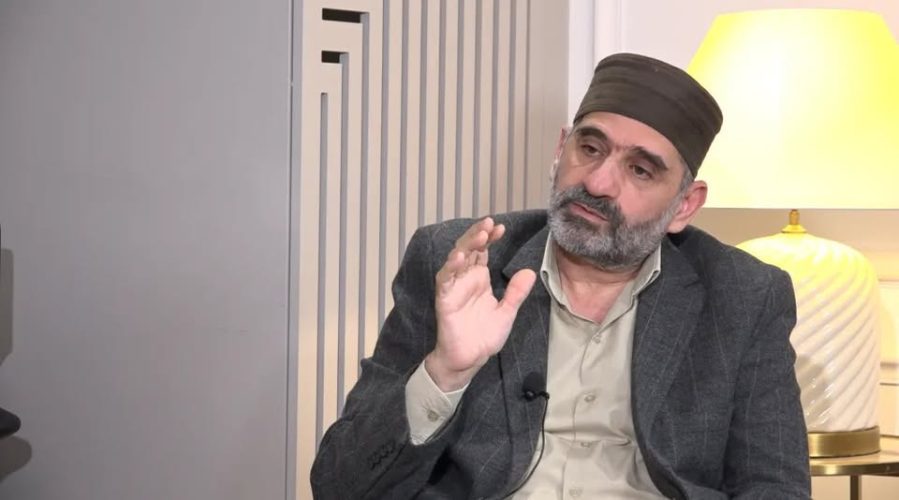 «مهرّب» ملفات التعذيب السورية:عشت مع الضحايا كأنهم أصدقائي (الحلقة الثالثة الأخيرة)