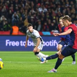 ليبرون ومايكل جوردان،برشلونة يعزز صدارته،ديوكوفيتش وسابالينكا للقب بطولة ميامي،هوبس يكتسح ميروبا،خسارة لليكرز