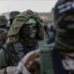«حماس» تحذر نتنياهو  بالسيطرة على غزة والتطبيع في لبنان“مرفوض”وترمب:يجب أن نحصل على غرينلاند و«الناتو» يُحذر روسيا