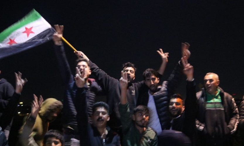“قسد”خارج حلب وقلق إسرائيلي من إنشاء قاعدة عسكرية وترحيب اميركي بالحكومة الوليده والنفط والغاز يتدفقان ببطء ومجزرة حرف بنمرة”ومستجدات