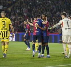 برشلونة يكتسح وفوز باريس سان جيرمان،خطط بيريز ولابورتا؟تأهل ميامي للنصف النهائي،ومدفيديف والكاراز في مونتي كارلو