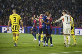 برشلونة يكتسح وفوز باريس سان جيرمان،خطط بيريز ولابورتا؟تأهل ميامي للنصف النهائي،ومدفيديف والكاراز في مونتي كارلو