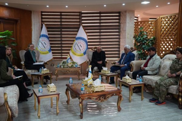 الشرع ضمن قائمة”تايم”(قسد)تسلم مواطنين بريطانيين وUSA:نتعامل مع سوريا“بحذر ”وكيف هرّب الأسدالأموال وتعليق التدريس بمعهد القضاء