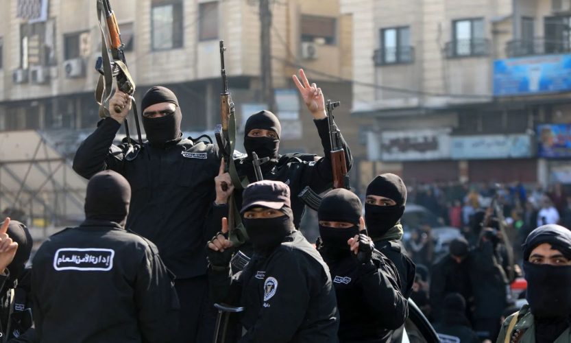 الهدوء يعود تدريجيًا من جرمانا إلى صحنايا.. كيف انفجر العنف بمناطق الدروز بسوريا؟الهجري يطالب بـ”حماية دولية”وتحقيق بمقتل رئيس بلدية صحنايا وابنه